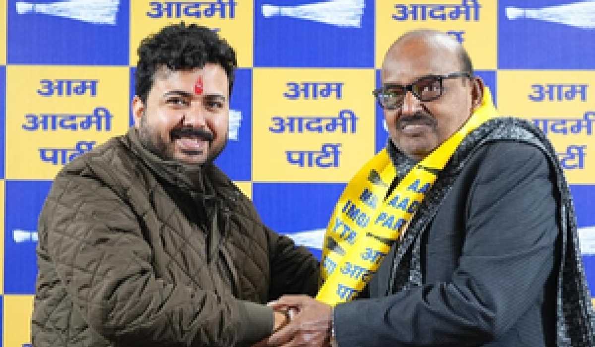 समाजसेवी दुलीचंद गर्ग के बेटे विनोद गर्ग आम आदमी पार्टी में हुए शामिल